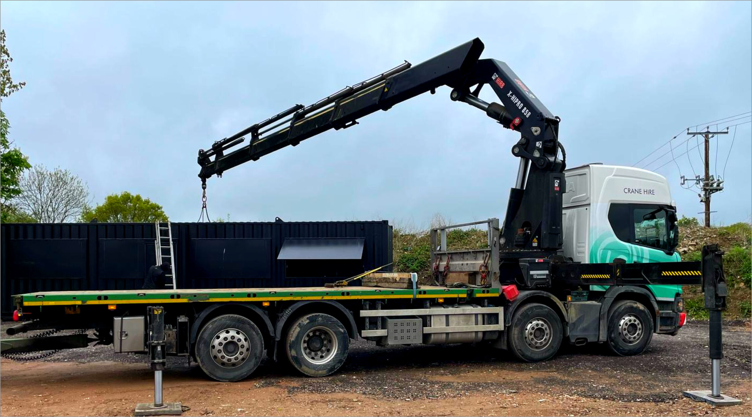 Sicherer Ladekran-Einsatz in Zürich